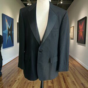 Turnbury Men's Tuxedo Jacket Satin Collar 100% Wool Union Made Size 40R